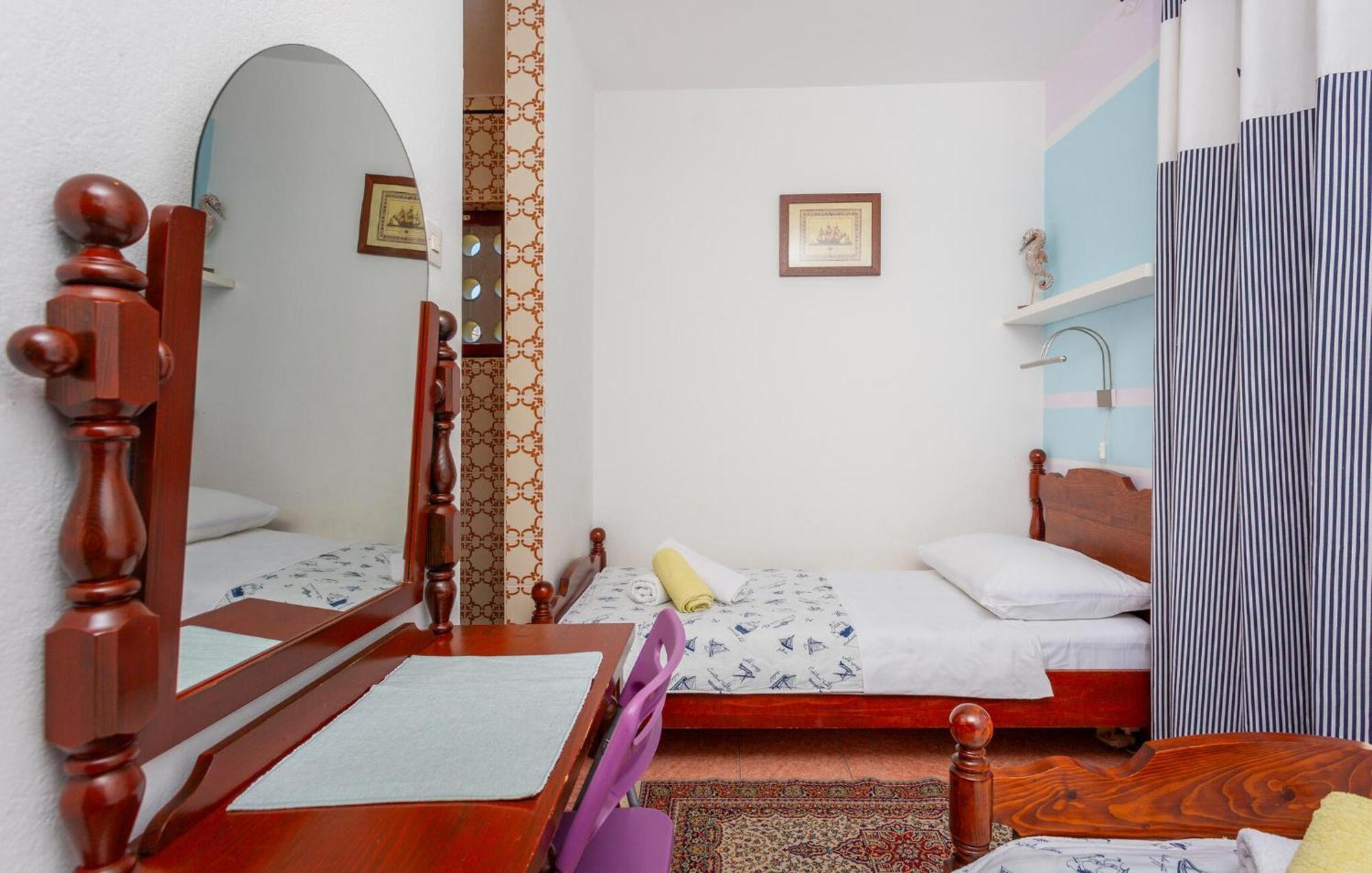 3 Bedroom Stunning Apartment In Krk Veglia Exterior foto